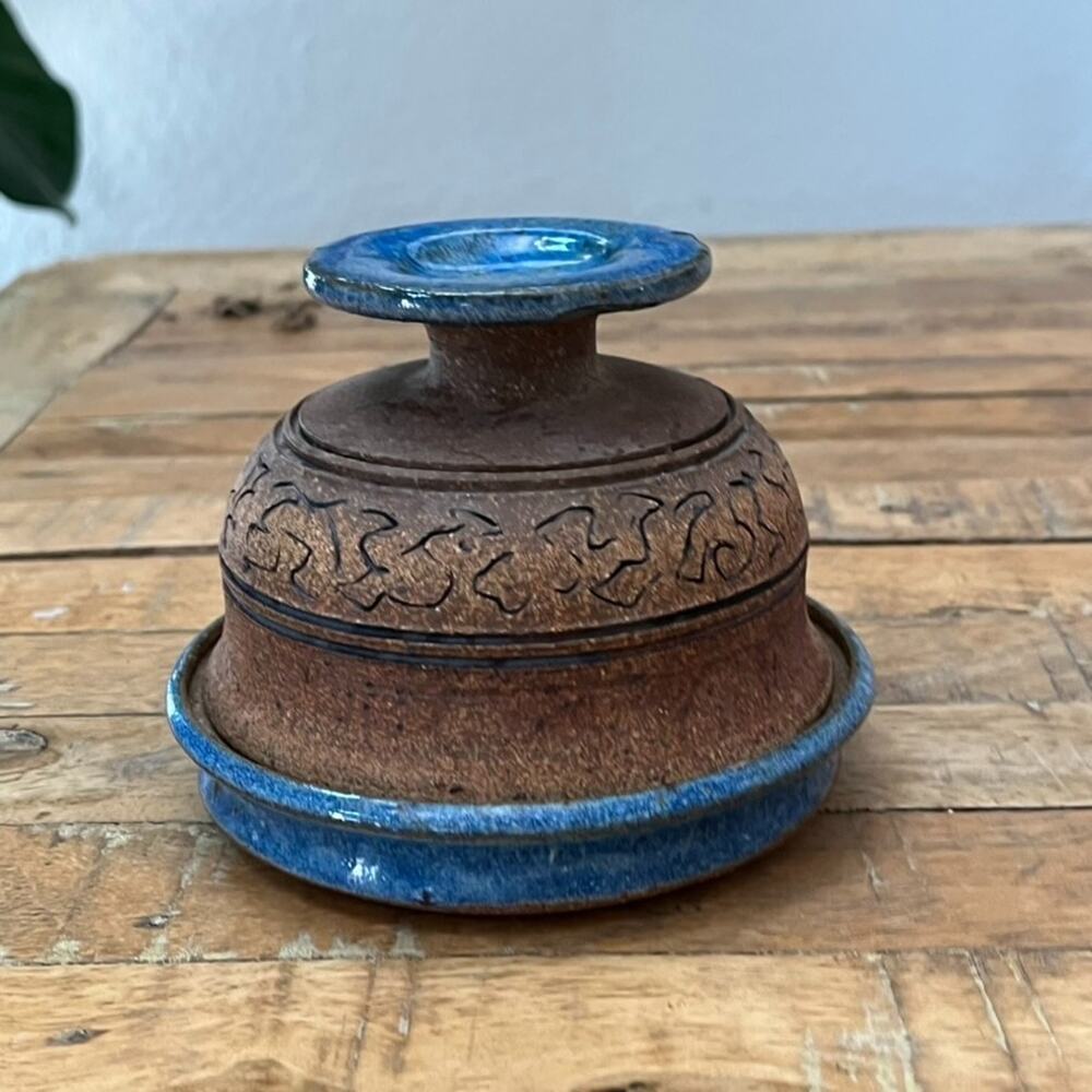 Studio Art Garlic Roaster or Butter Dish 4.75" Brown Blue Glazed Stoneware